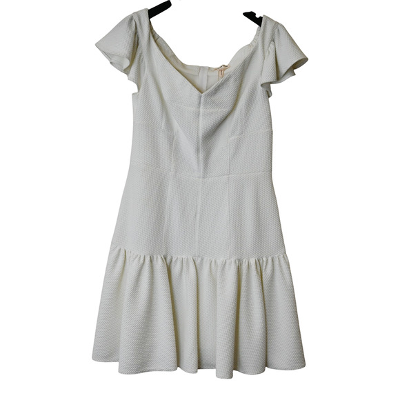 Rebecca Taylor Fit and Flare Dress Size 8 White Short Flutter Sleeve Textured - Picture 1 of 7